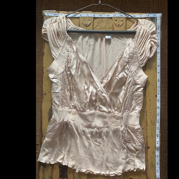 ANTHROPOLOGIE ODILLE STRETCH BLUSH CREAM WRAP TOP BOHO TOP FEMININE BLOUSE S - Picture 2 of 16